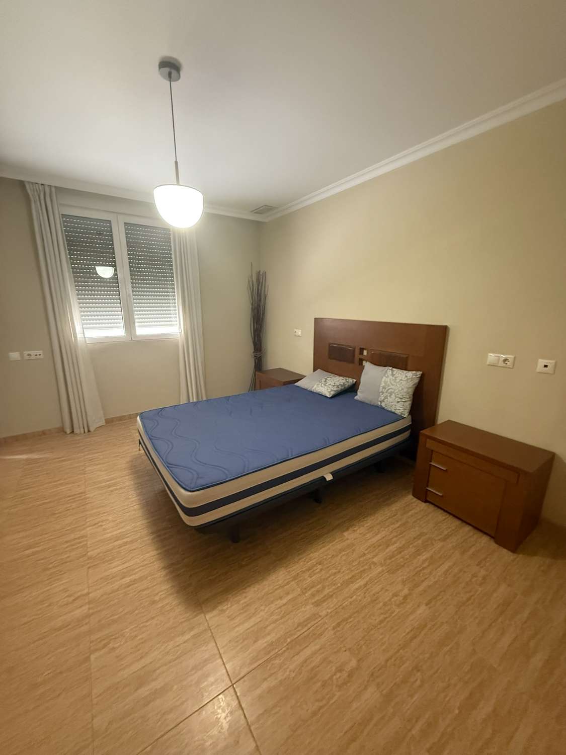 Amplio apartamento de 3 dormitorios en alquiler en Albatera con parking y almacenamiento