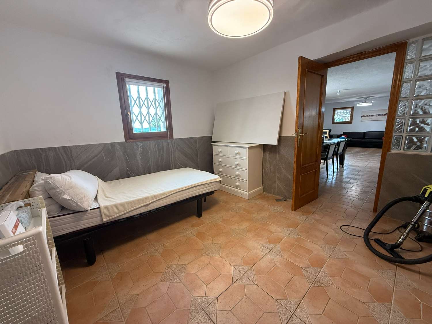 Spacious 5-Bedroom Finca with Private Pool & Income Generating Business