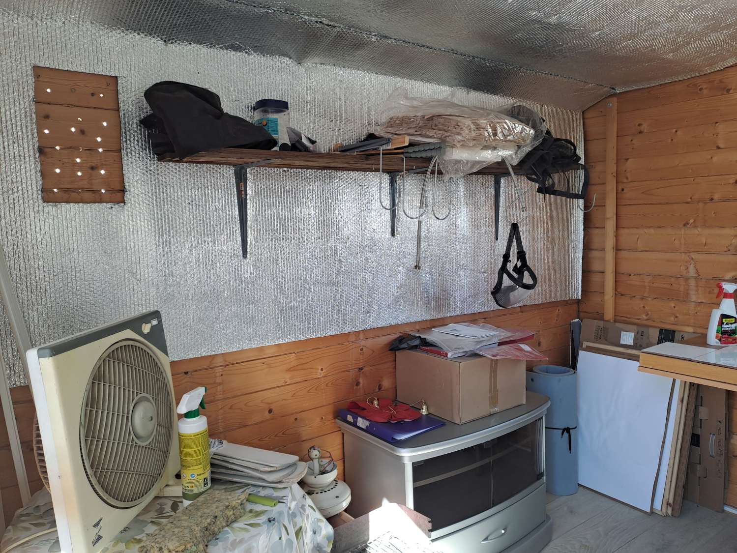 Unique BK Senator mobile home with extension and stoarge sheds