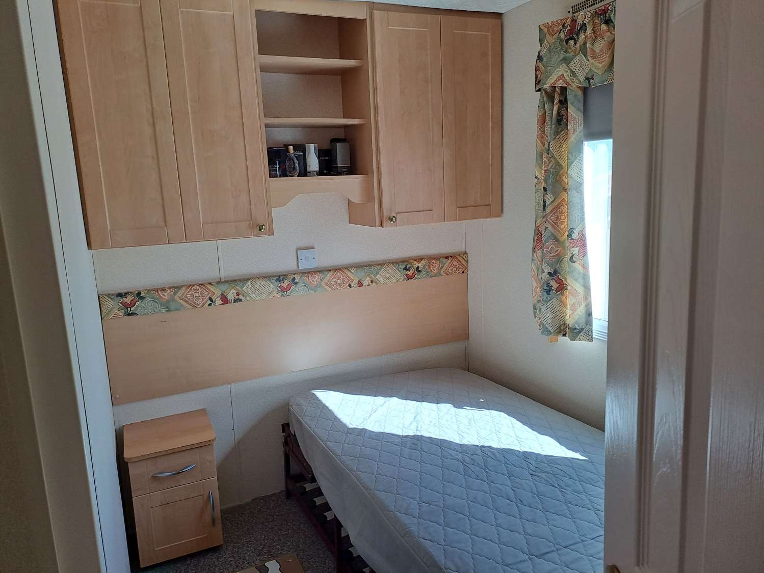 Unique BK Senator mobile home with extension and stoarge sheds