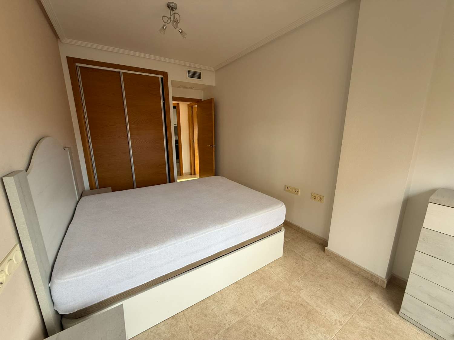 For Long Term Rent- Bright and Spacious Two-Bedroom Apartment with Rooftop Pool + Jacuzzi in Albatera