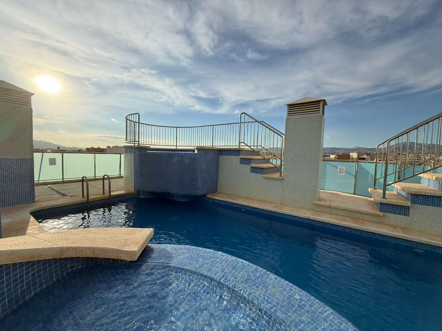 For Long Term Rent- Bright and Spacious Two-Bedroom Apartment with Rooftop Pool + Jacuzzi in Albatera