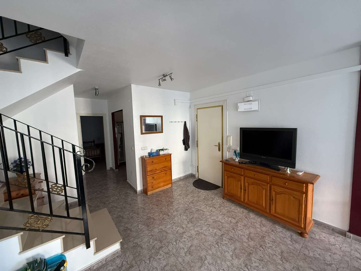 Beautiful Duplex Apartment in the Heart of Catral with Private Roof Terrace and Underground Parking