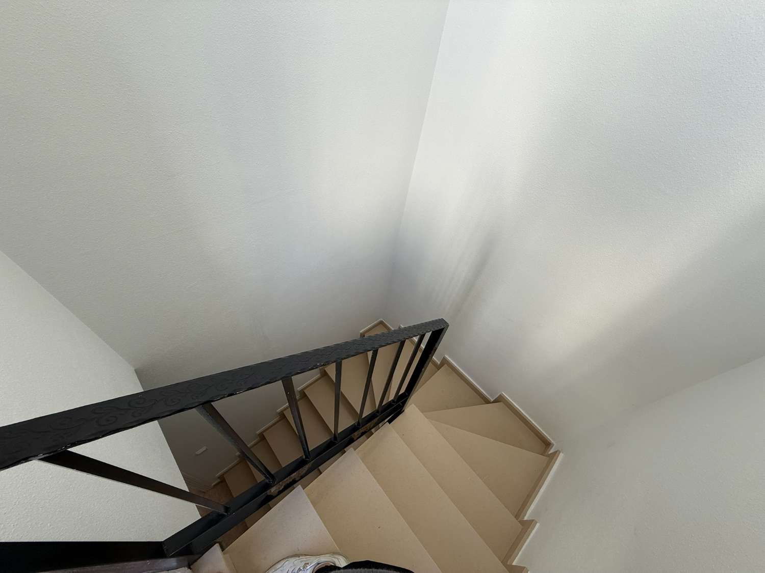 Beautiful Duplex Apartment in the Heart of Catral with Private Roof Terrace and Underground Parking