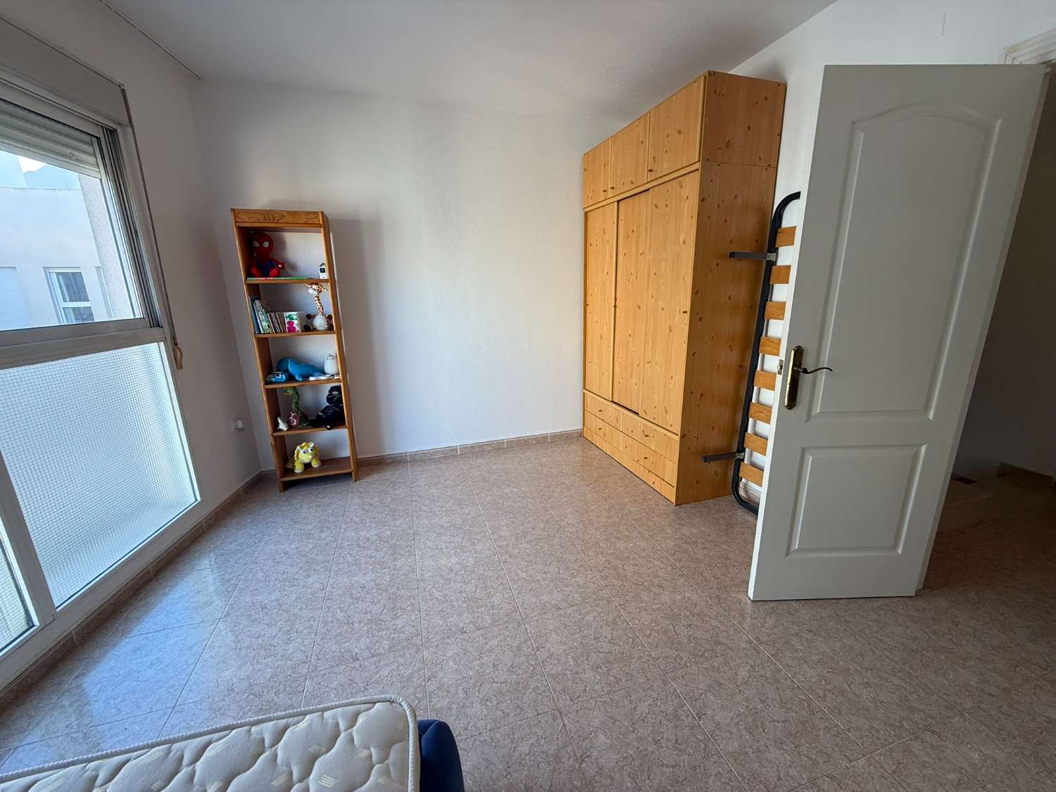 Beautiful Duplex Apartment in the Heart of Catral with Private Roof Terrace and Underground Parking