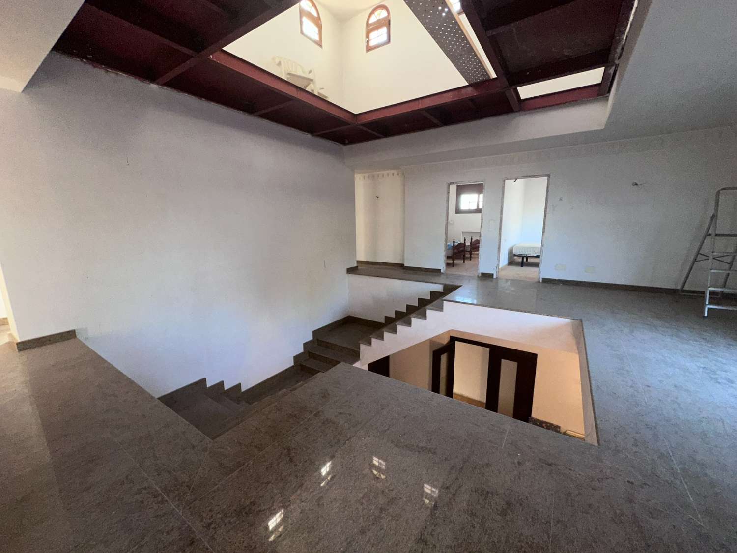 Rustic Manor for Sale in Catral – Huge Potential, Ideal for Rural Tourism or Events Venue