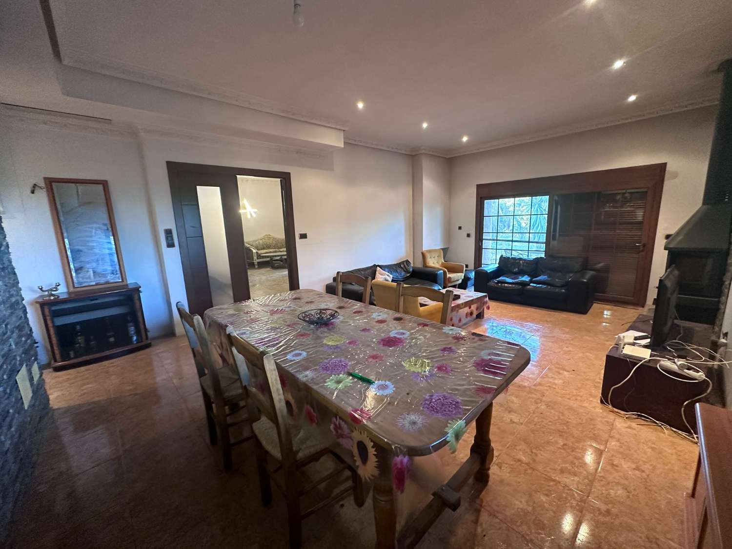 Rustic Manor for Sale in Catral – Huge Potential, Ideal for Rural Tourism or Events Venue