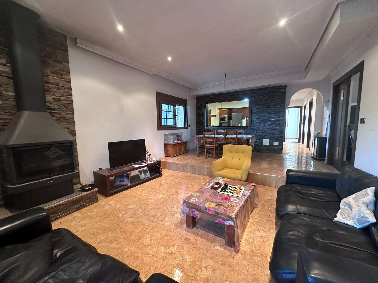 Rustic Manor for Sale in Catral – Huge Potential, Ideal for Rural Tourism or Events Venue