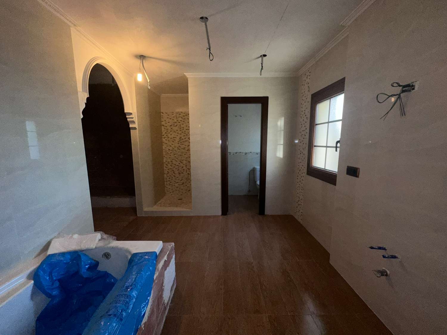 Rustic Manor for Sale in Catral – Huge Potential, Ideal for Rural Tourism or Events Venue