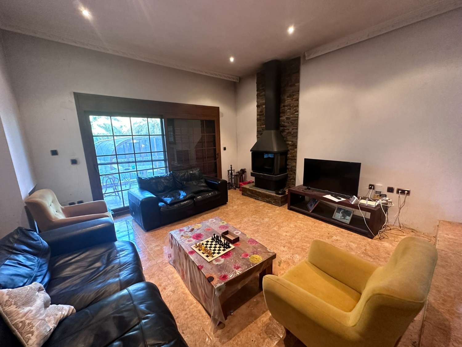 Rustic Manor for Sale in Catral – Huge Potential, Ideal for Rural Tourism or Events Venue