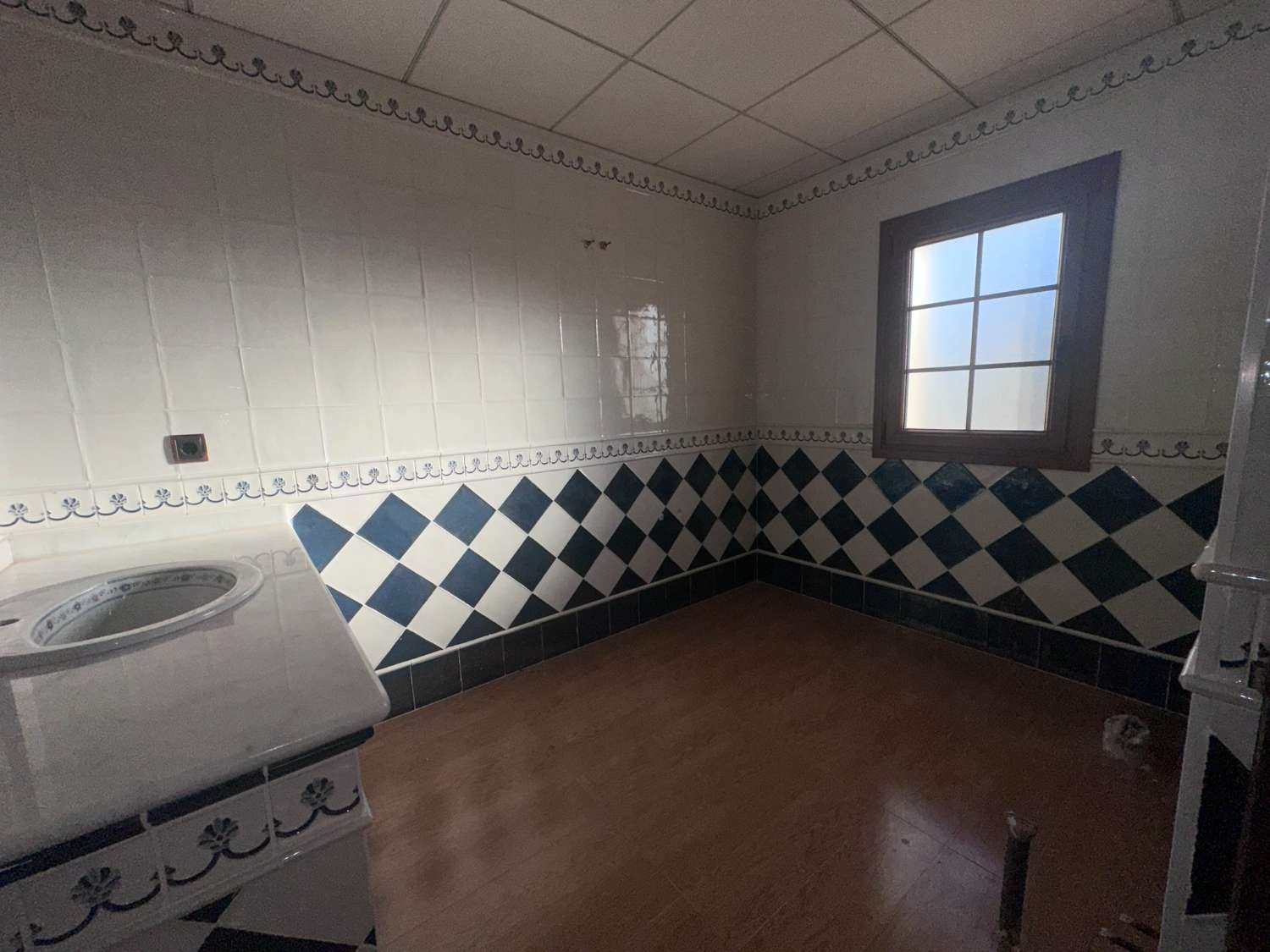 Rustic Manor for Sale in Catral – Huge Potential, Ideal for Rural Tourism or Events Venue