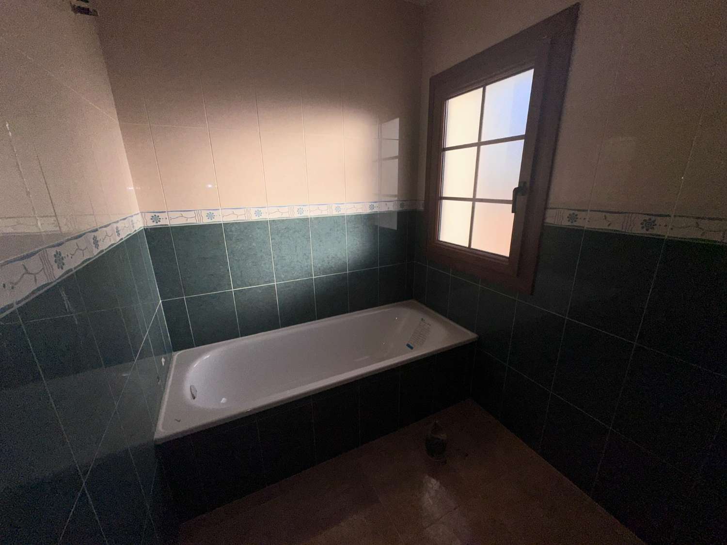 Rustic Manor for Sale in Catral – Huge Potential, Ideal for Rural Tourism or Events Venue