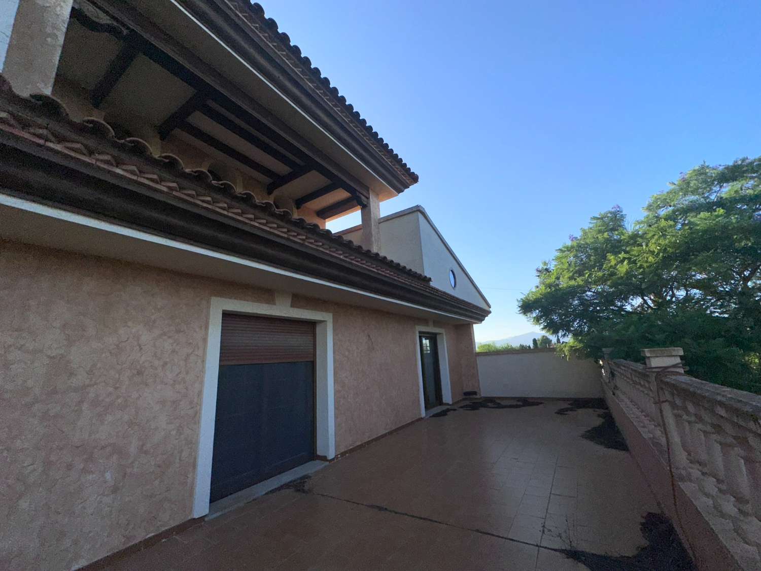 Rustic Manor for Sale in Catral – Huge Potential, Ideal for Rural Tourism or Events Venue