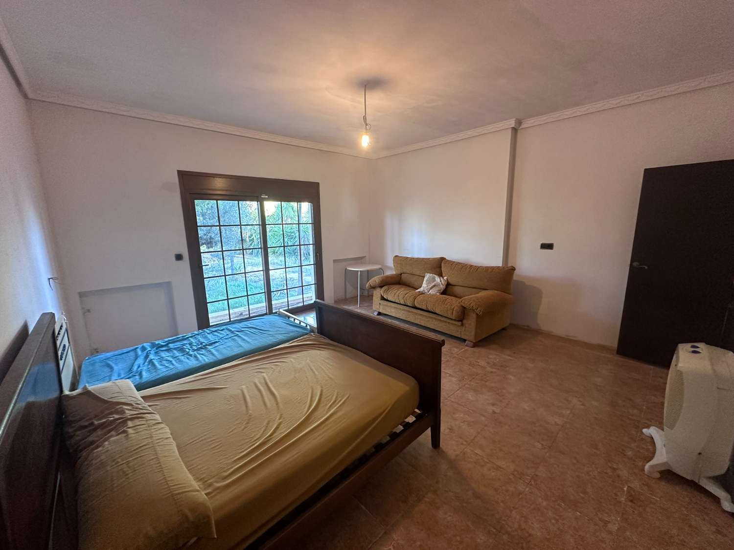 Rustic Manor for Sale in Catral – Huge Potential, Ideal for Rural Tourism or Events Venue