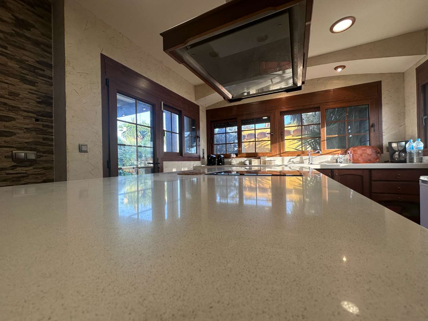 Rustic Manor for Sale in Catral – Huge Potential, Ideal for Rural Tourism or Events Venue