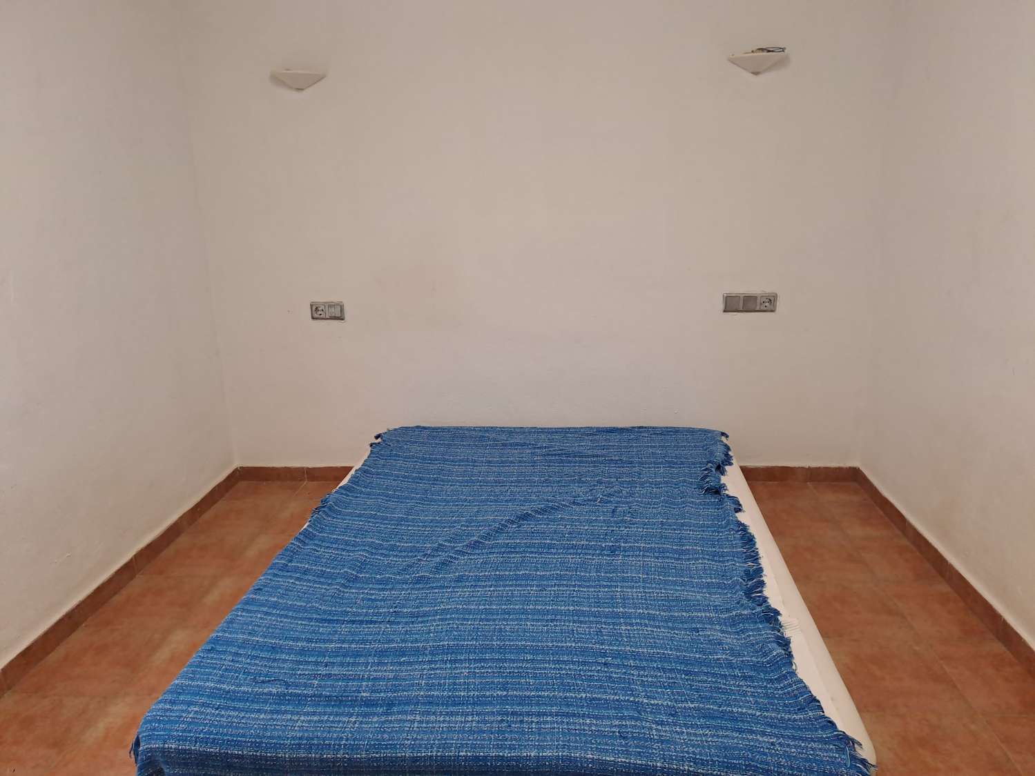 2 Bedroom House with Large Garden, Over-50s Residential Site, Crevillente