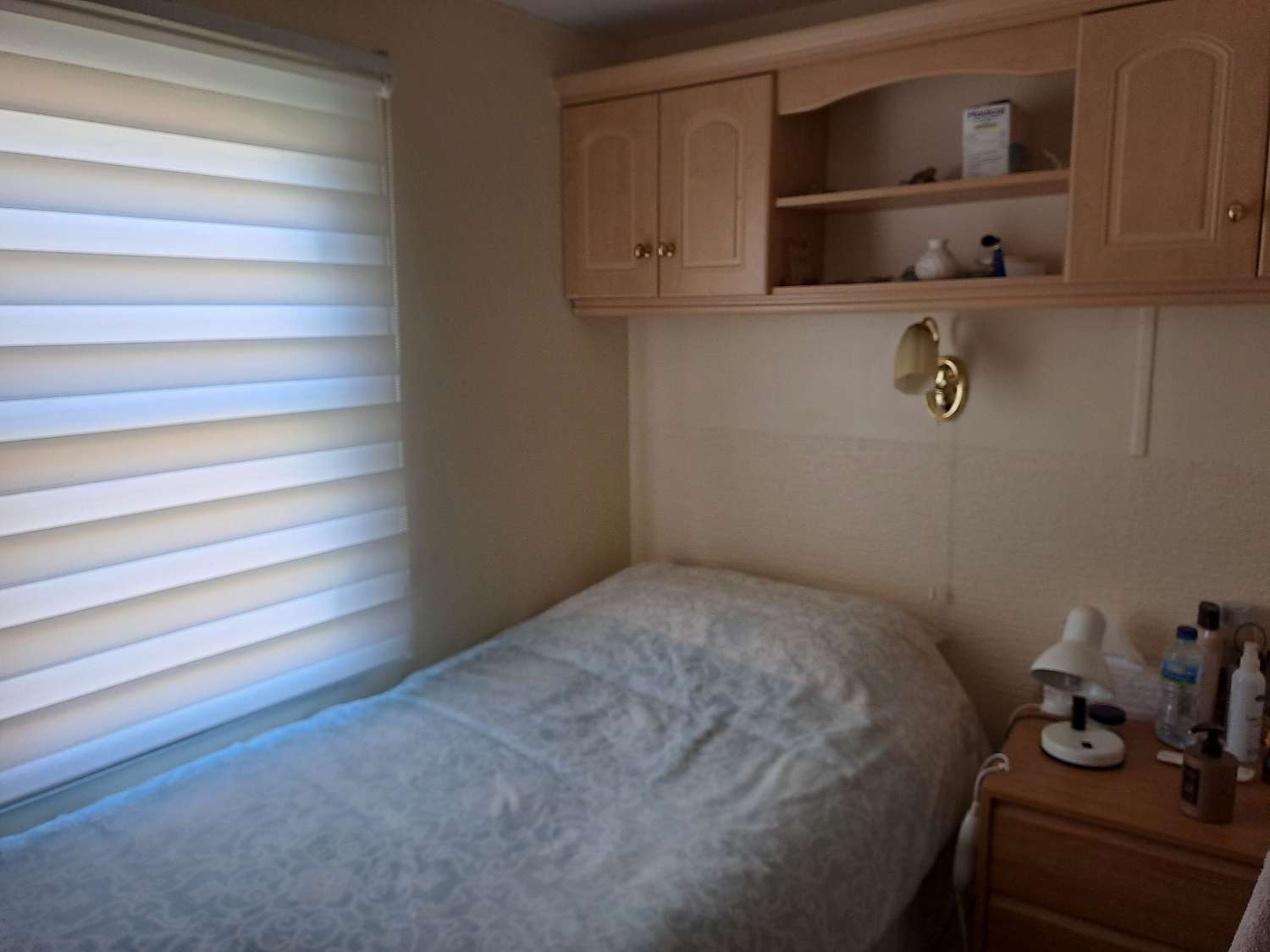 A great 2 bed Atlas Super Oakwood with decking and outside kitchen