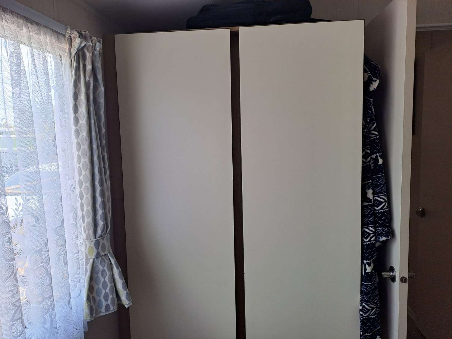 Willerby Peppy Mobile Home with L-Shaped Decking – €48,500