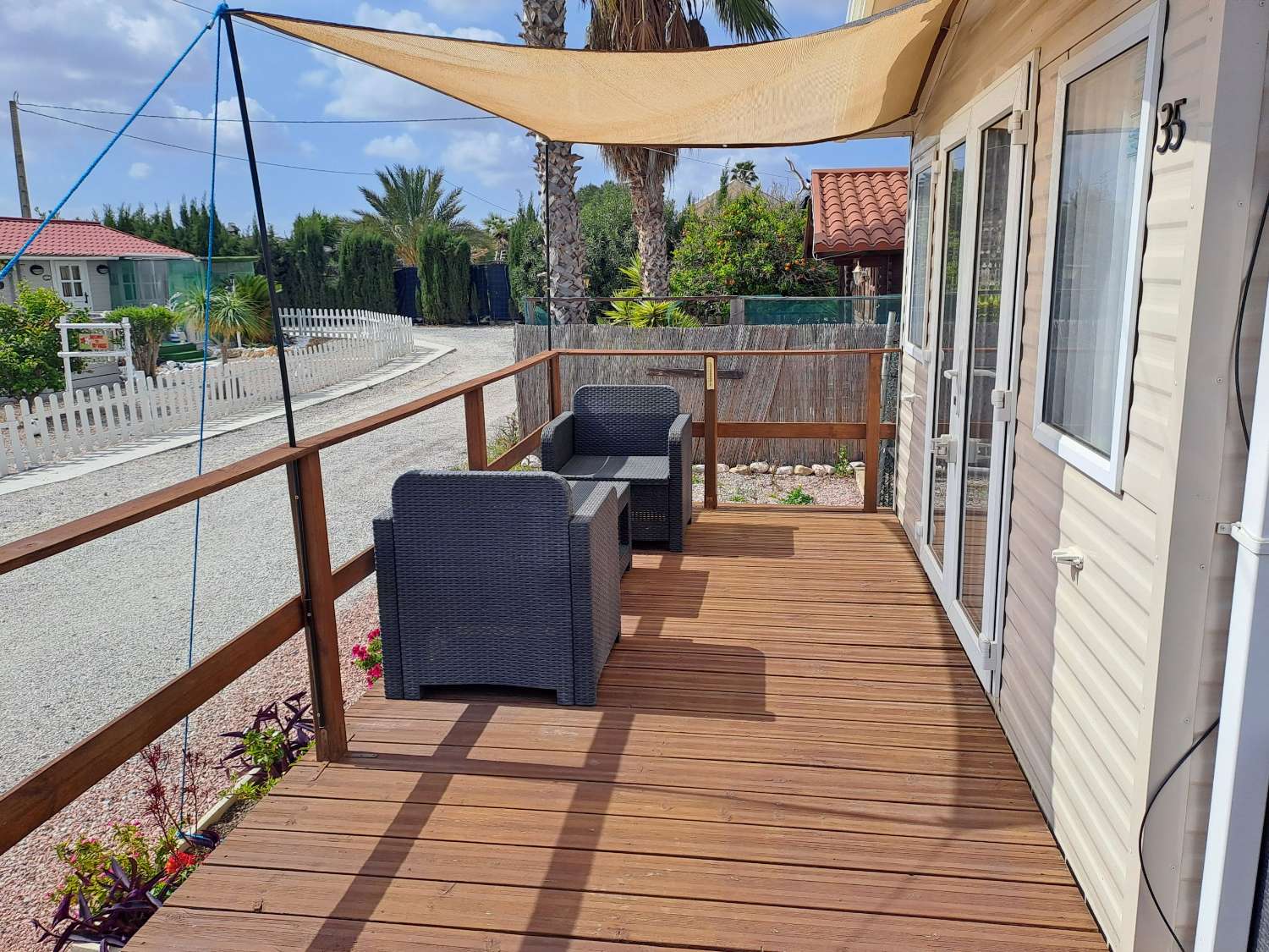 Willerby Peppy Mobile Home with L-Shaped Decking – €48,500