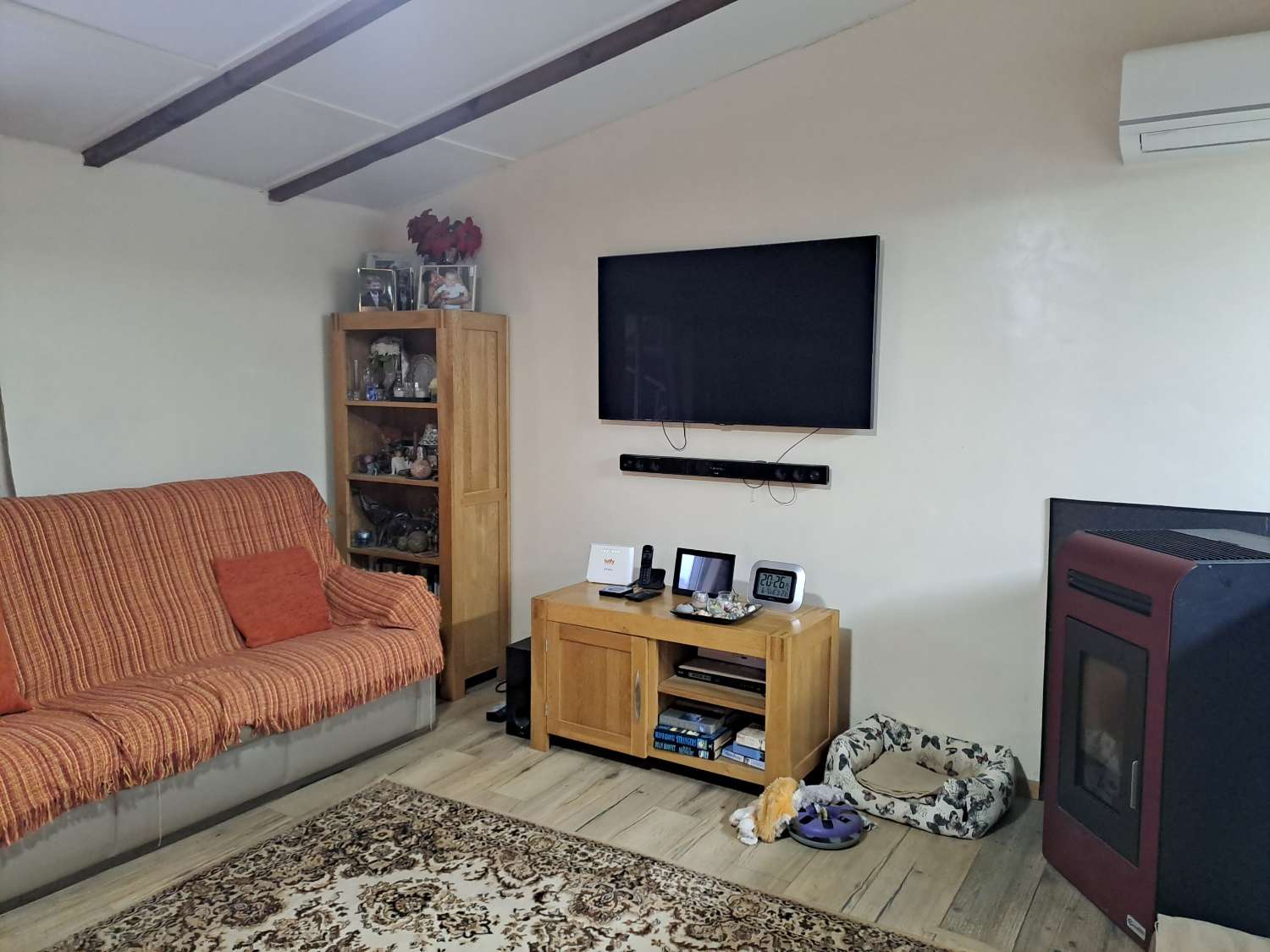 Beautiful Countryside Home with Guest Accommodation on a Private 1,500m² Plot