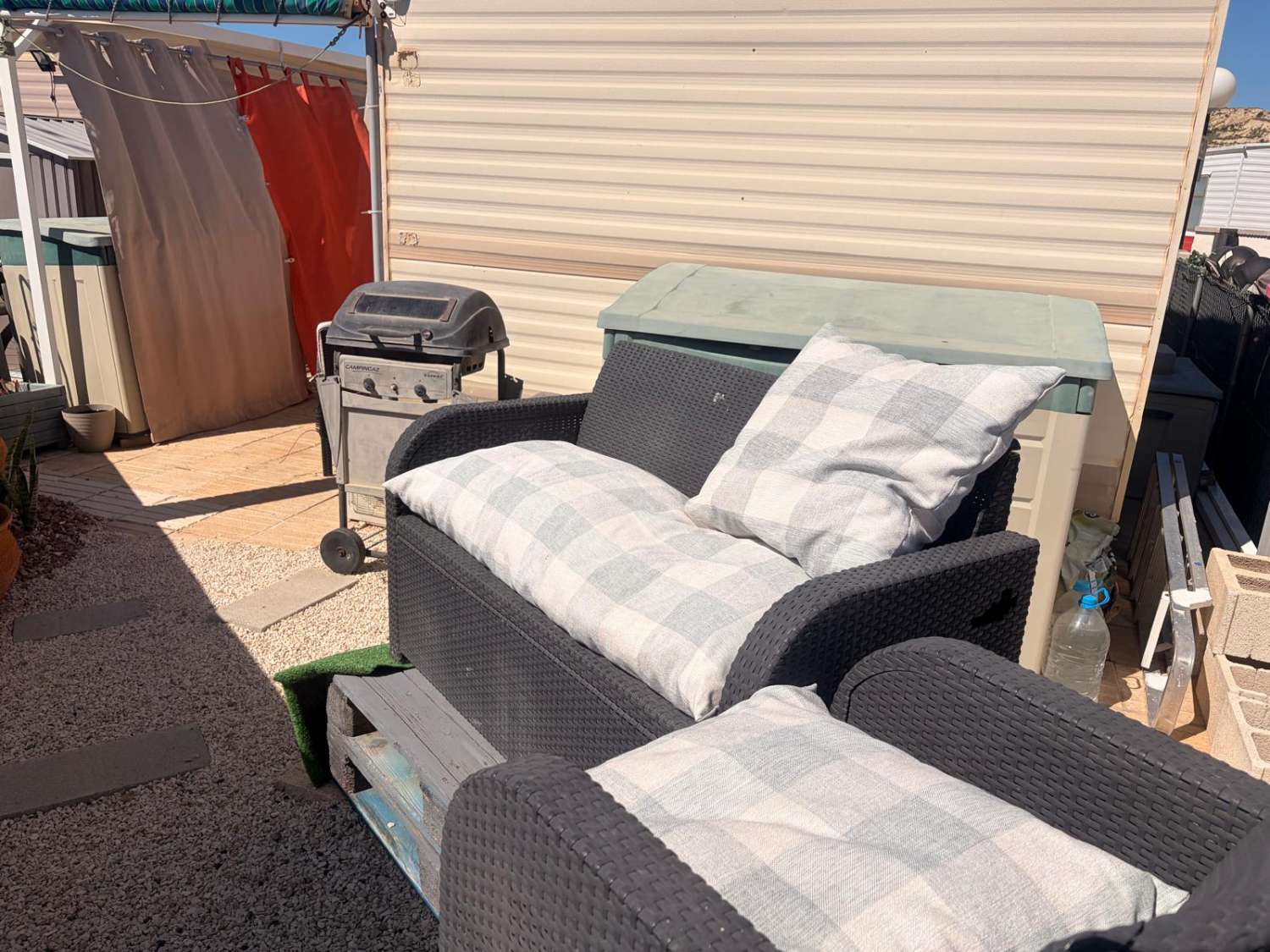 1 bed mobile home near the sea