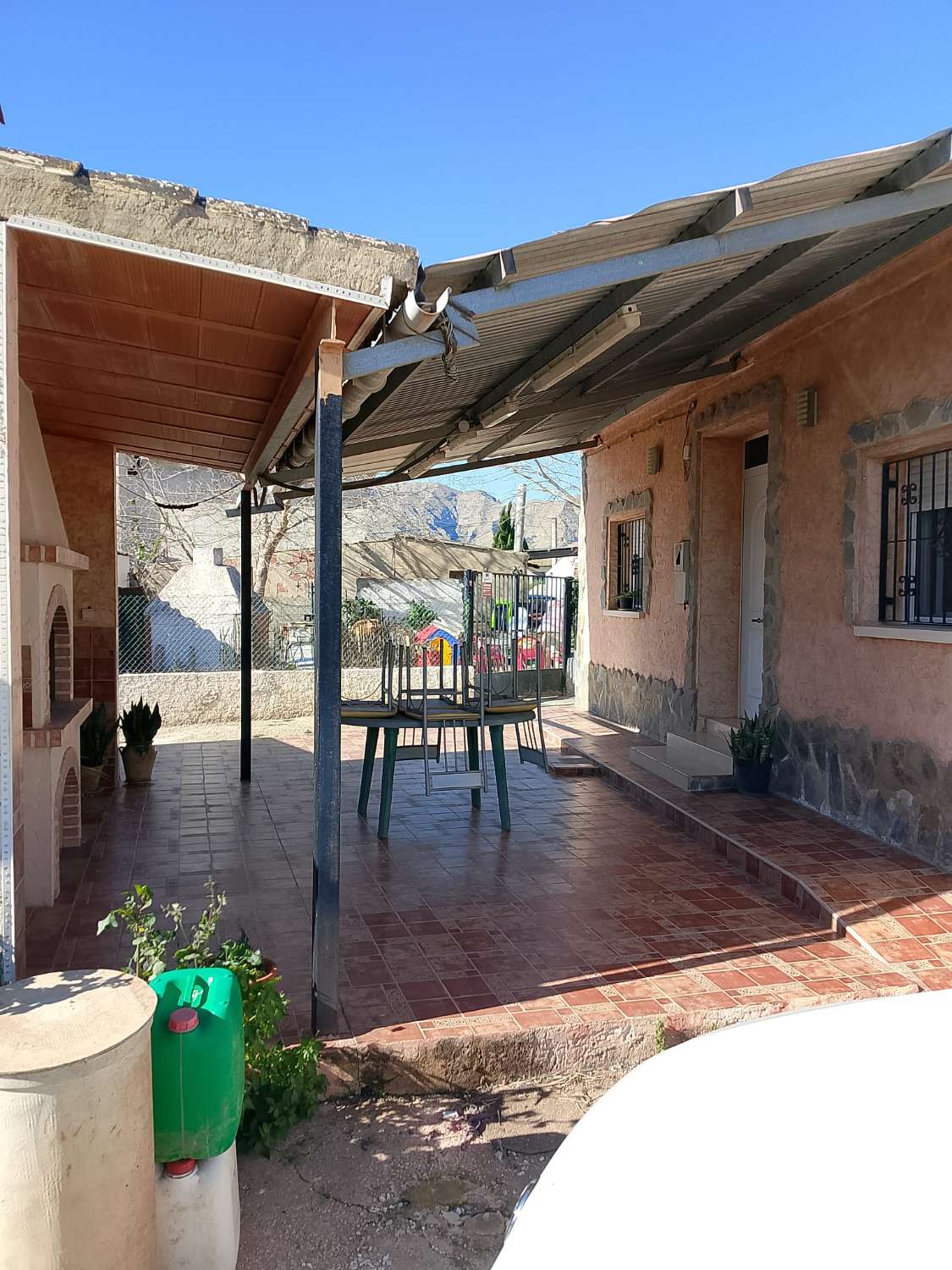 Spacious 4-Bedroom Rustic Property on a 3000m2 Plot in Rafal