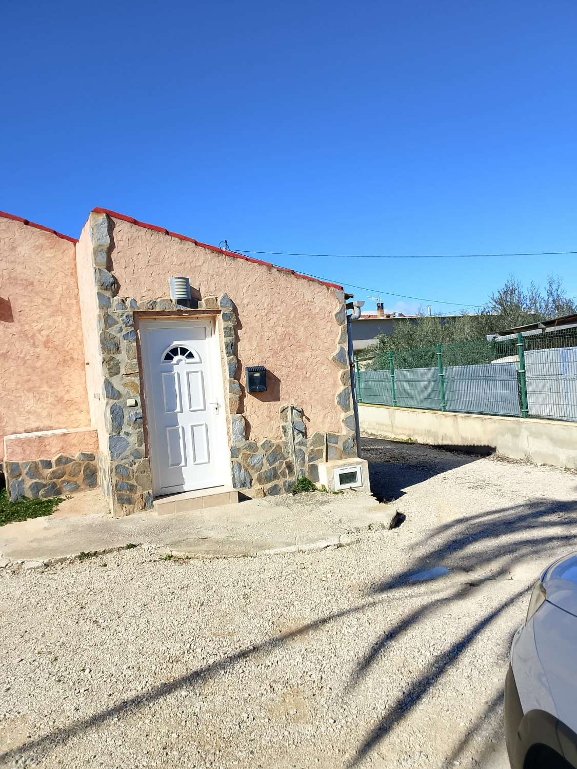 Spacious 4-Bedroom Rustic Property on a 3000m2 Plot in Rafal