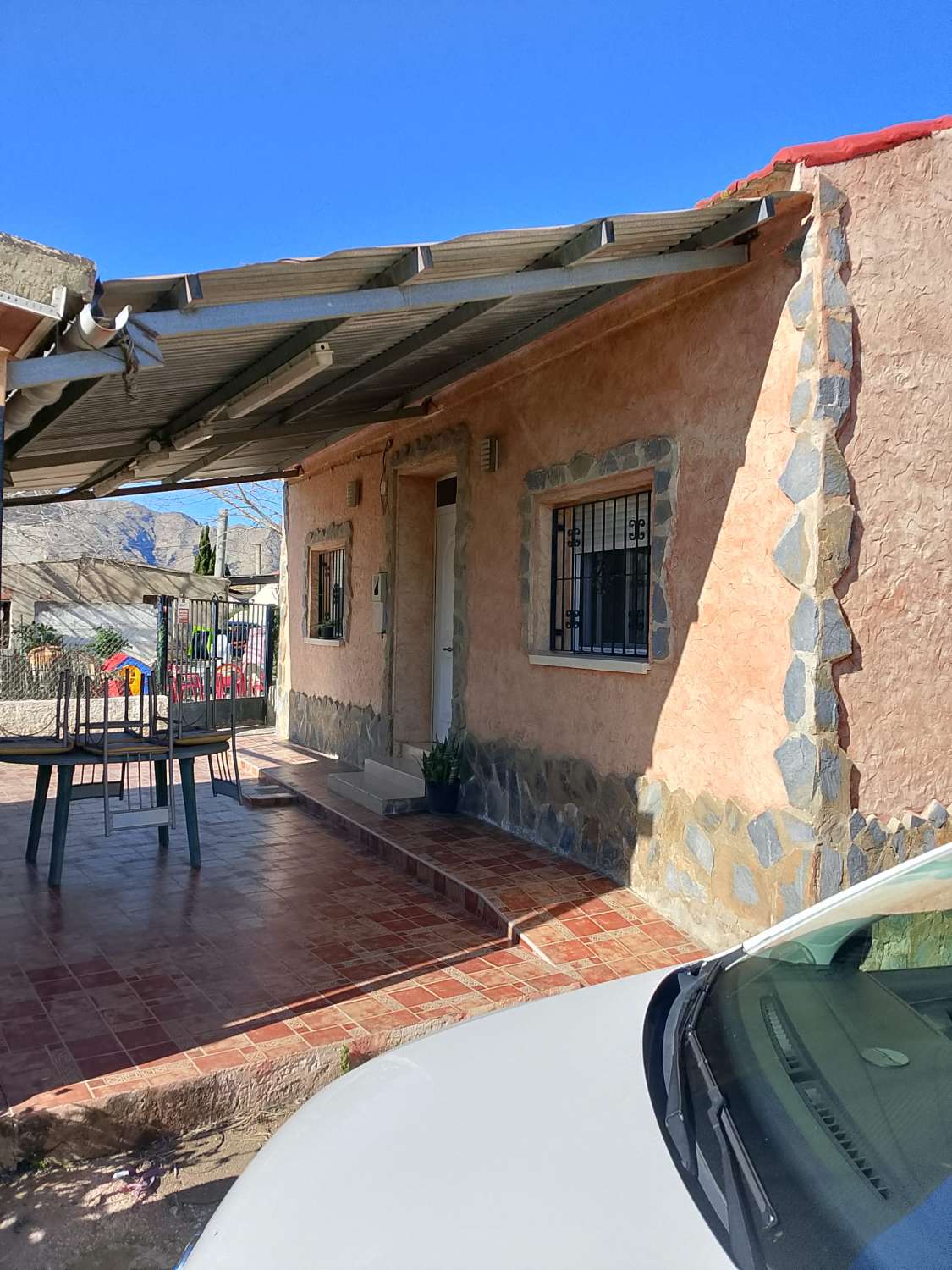 Spacious 4-Bedroom Rustic Property on a 3000m2 Plot in Rafal