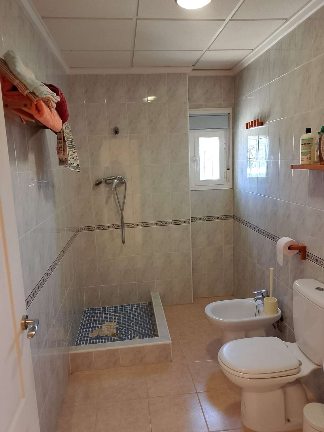 Spacious 4-Bedroom Rustic Property on a 3000m2 Plot in Rafal