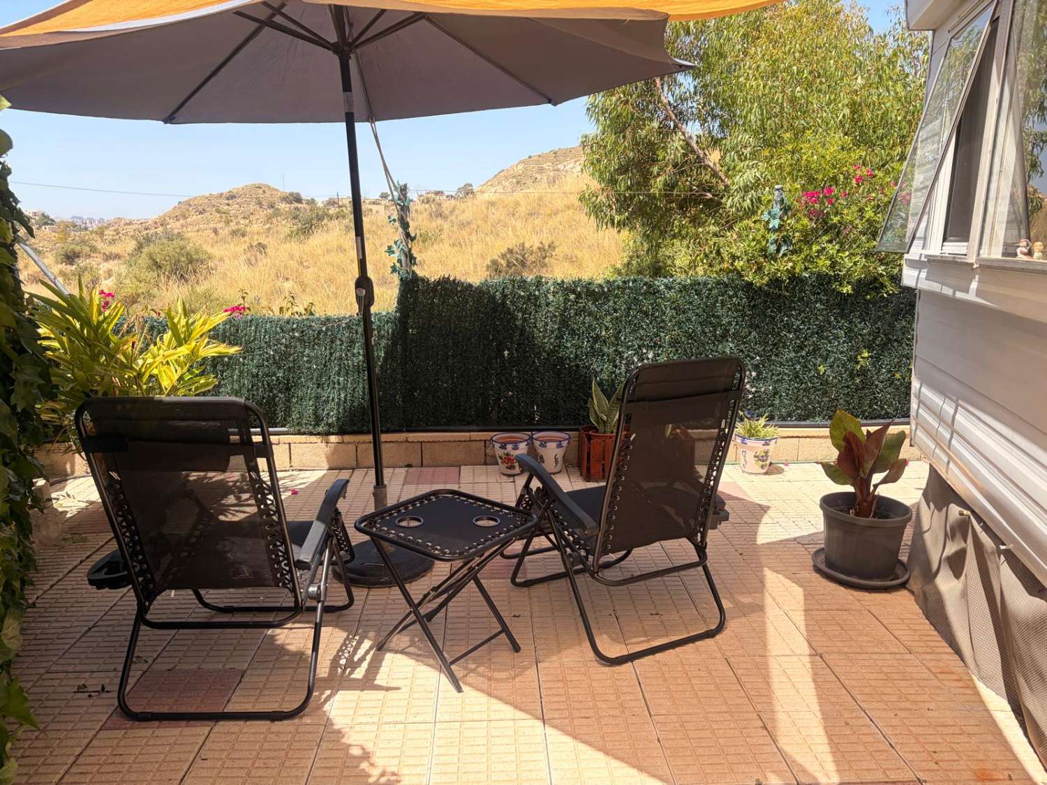 A ready-to-enjoy fully equipped Delta Santana Mobile home