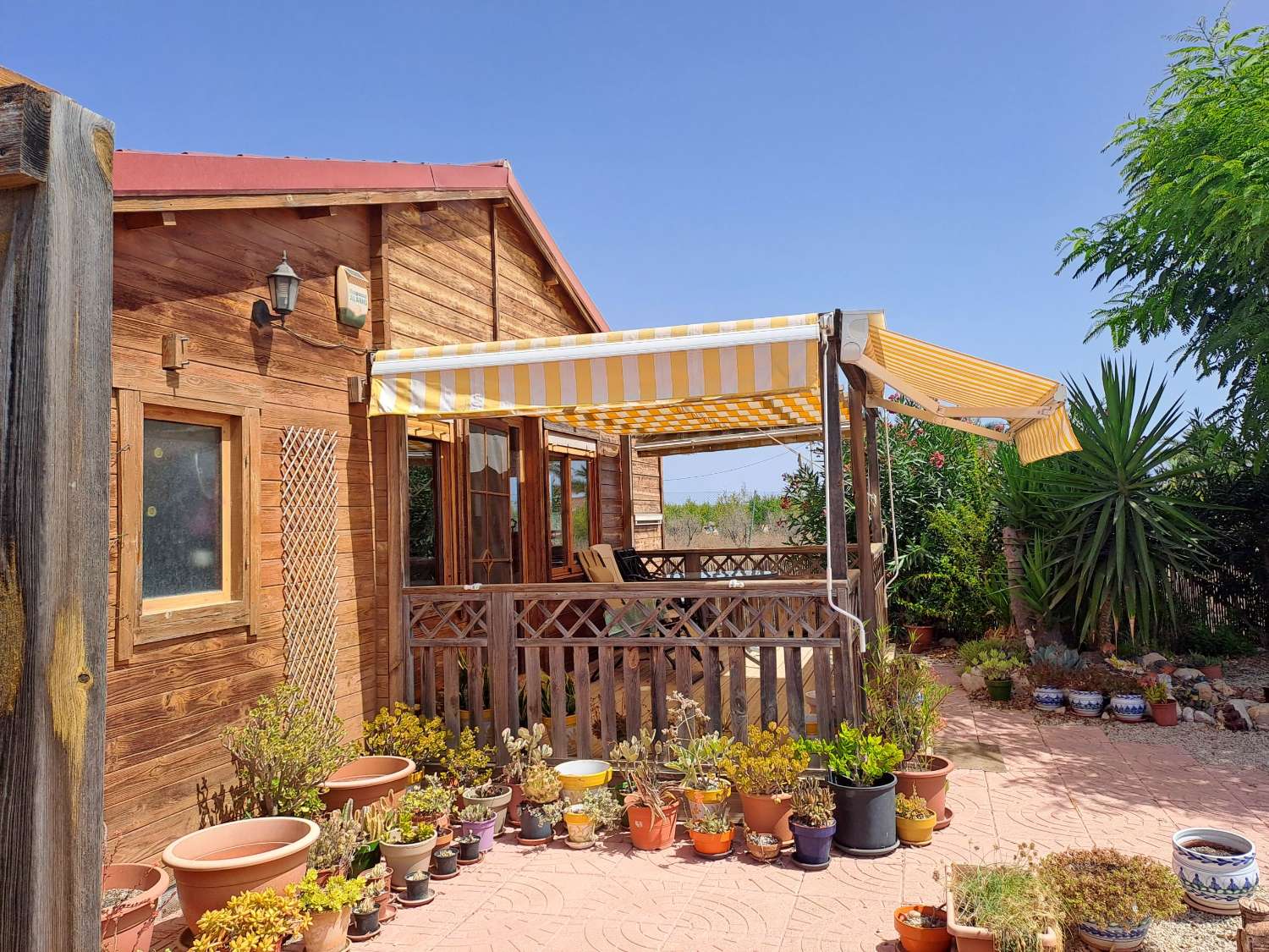 Rare Opportunity – Beautiful 2-Bedroom Wooden Cabin with Separate Guest Annex