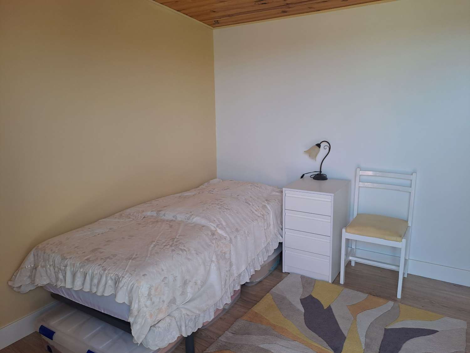 Rare Opportunity – Beautiful 2-Bedroom Wooden Cabin with Separate Guest Annex