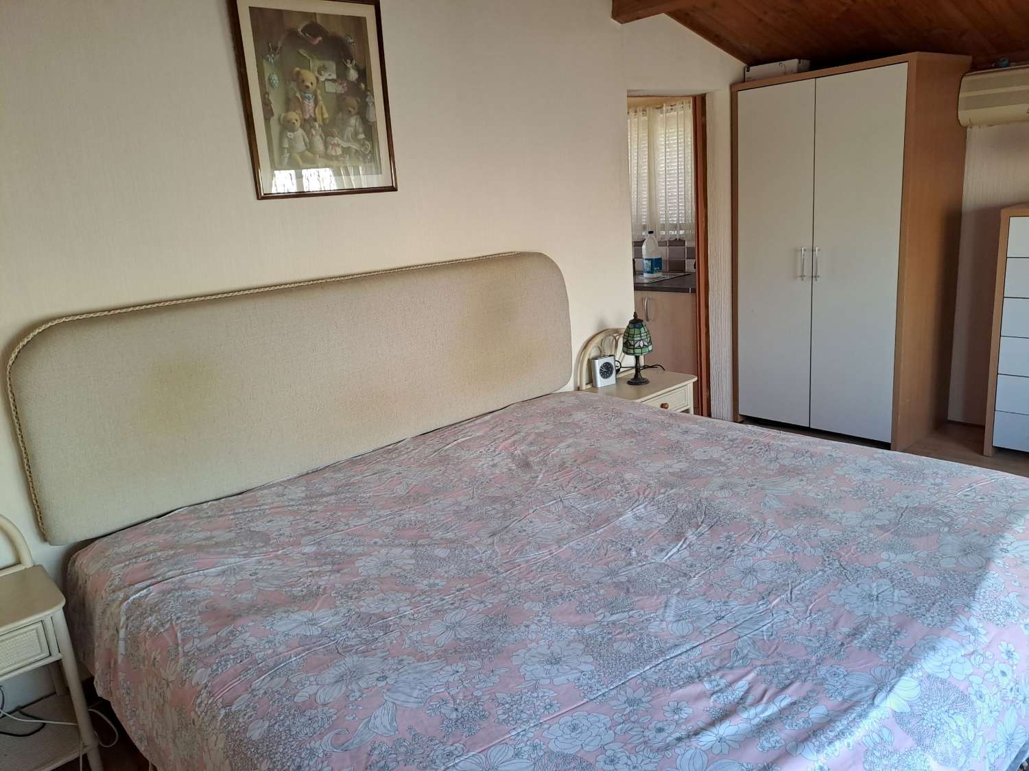Spacious 1 Bedroom Wooden Cabin with Large Plot & Dip Pool