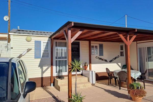 Sun Roller Mobile Home with Extension – Near Catral & Cr...