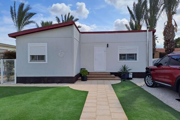 Stunning Aitana Park Home on residential site