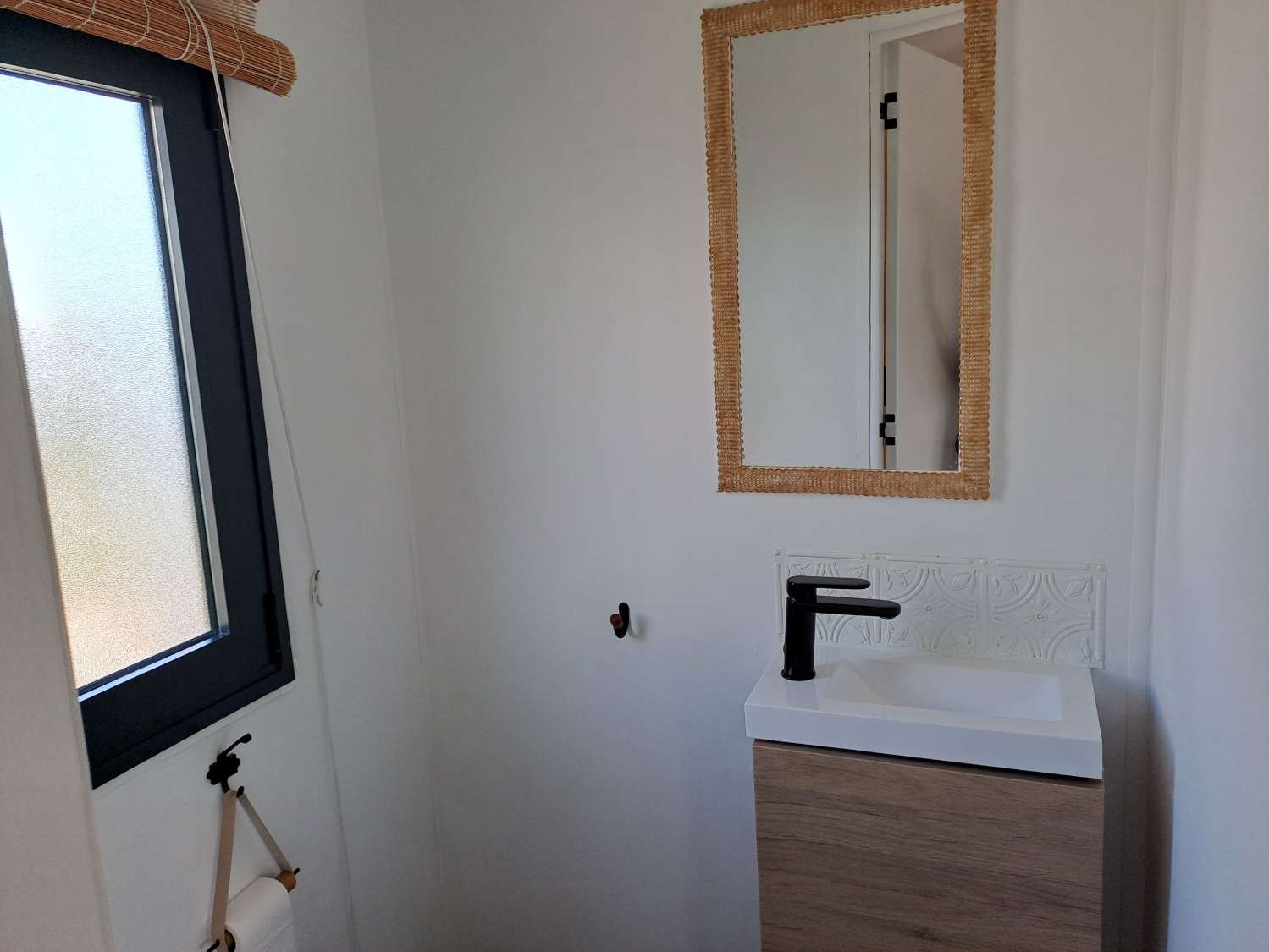 Amazing willerby Rio on residential site with pool