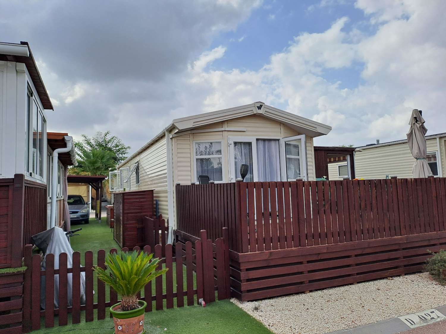 Amazing Willerby Brockenhurst with lots of facilities