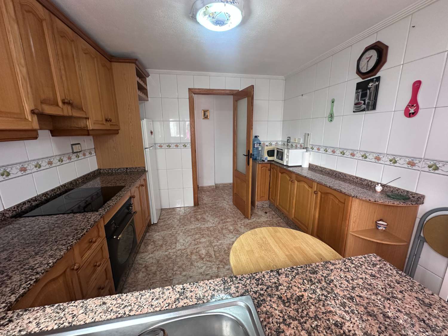 Spacious 4-Bedroom Apartment in the Heart of Catral