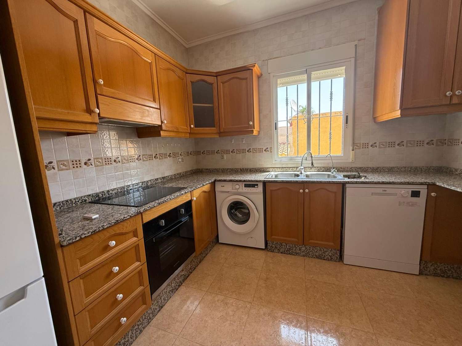 Fantastic 3 Bedroom Villa with Private Pool and Countryside Views in Catral – Reduced for a September Sale