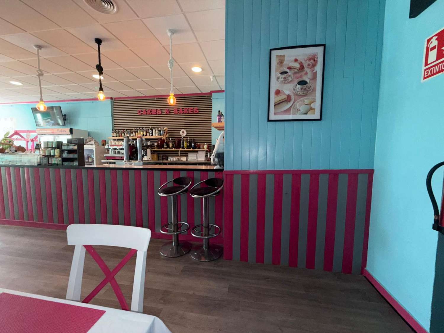 Turnkey Café with Loyal Clients in Benijófar – Special Price 50,000€