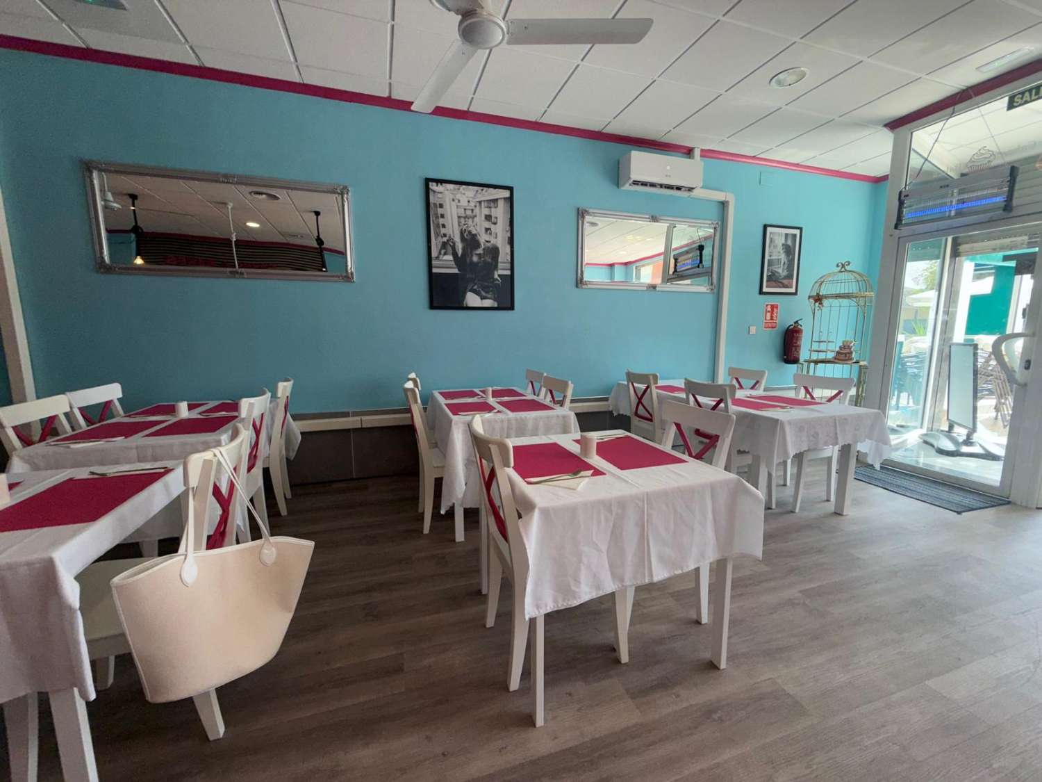 Turnkey Café with Loyal Clients in Benijófar – Special Price 50,000€