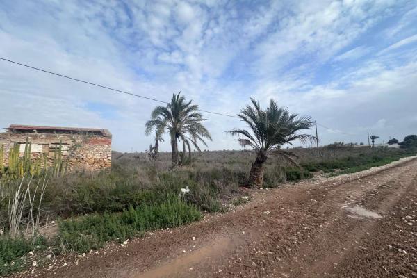29,000 m² Rustic Land for Residential or Investment Use ...