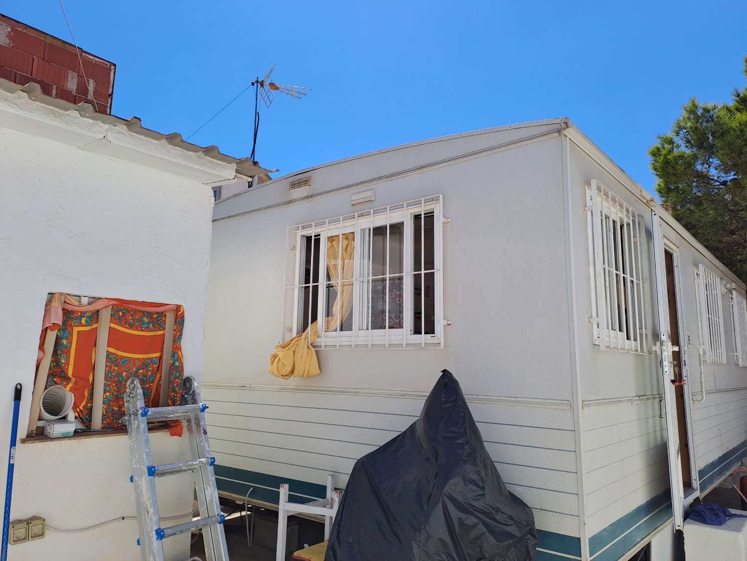 Rare Opportunity – Mobile Home with Private Plot on Mi Sol Park, Torrevieja