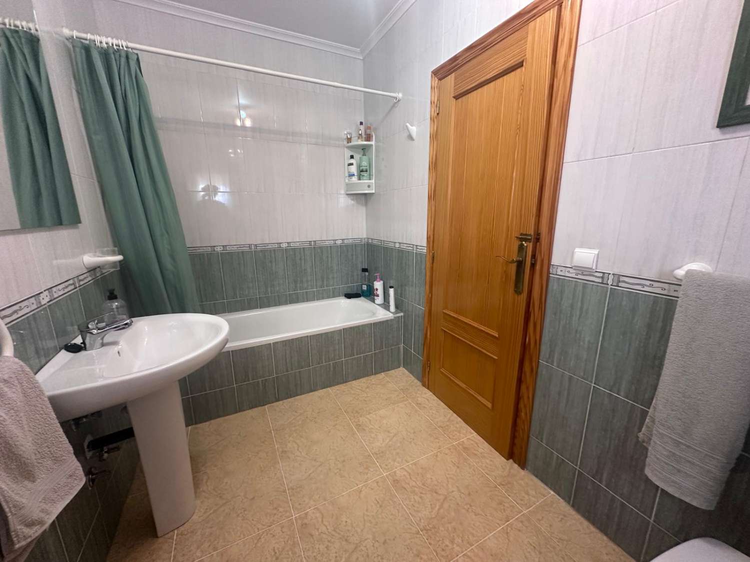 Beautifully Presented 3-Bedroom Villa for Sale in the Catral Countryside