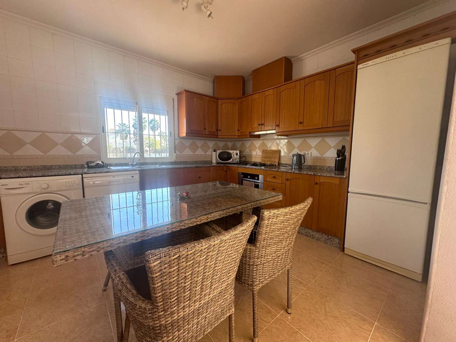 Beautifully Presented 3-Bedroom Villa for Sale in the Catral Countryside