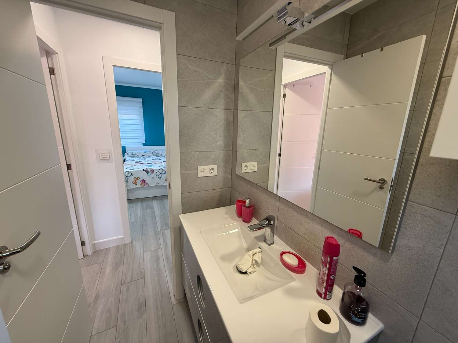 Fully Refurbished 2 Bedroom Detached House in Urb La Marina, Just 5 minutes Drive from the Beach