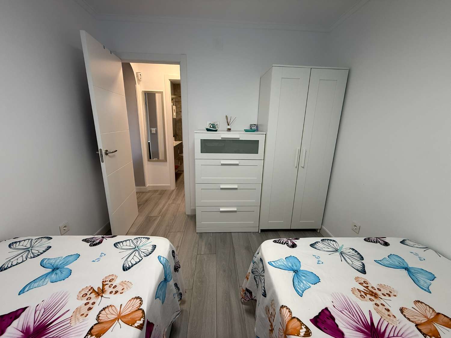 Fully Refurbished 2 Bedroom Detached House in Urb La Marina, Just 5 minutes Drive from the Beach