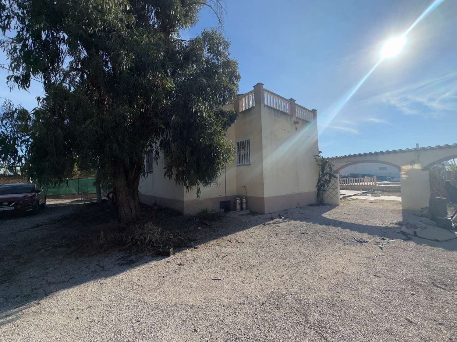 Spacious 4-Bedroom Villa with Pool, Roof Terrace & Garden – Great Potential with Modest Investment