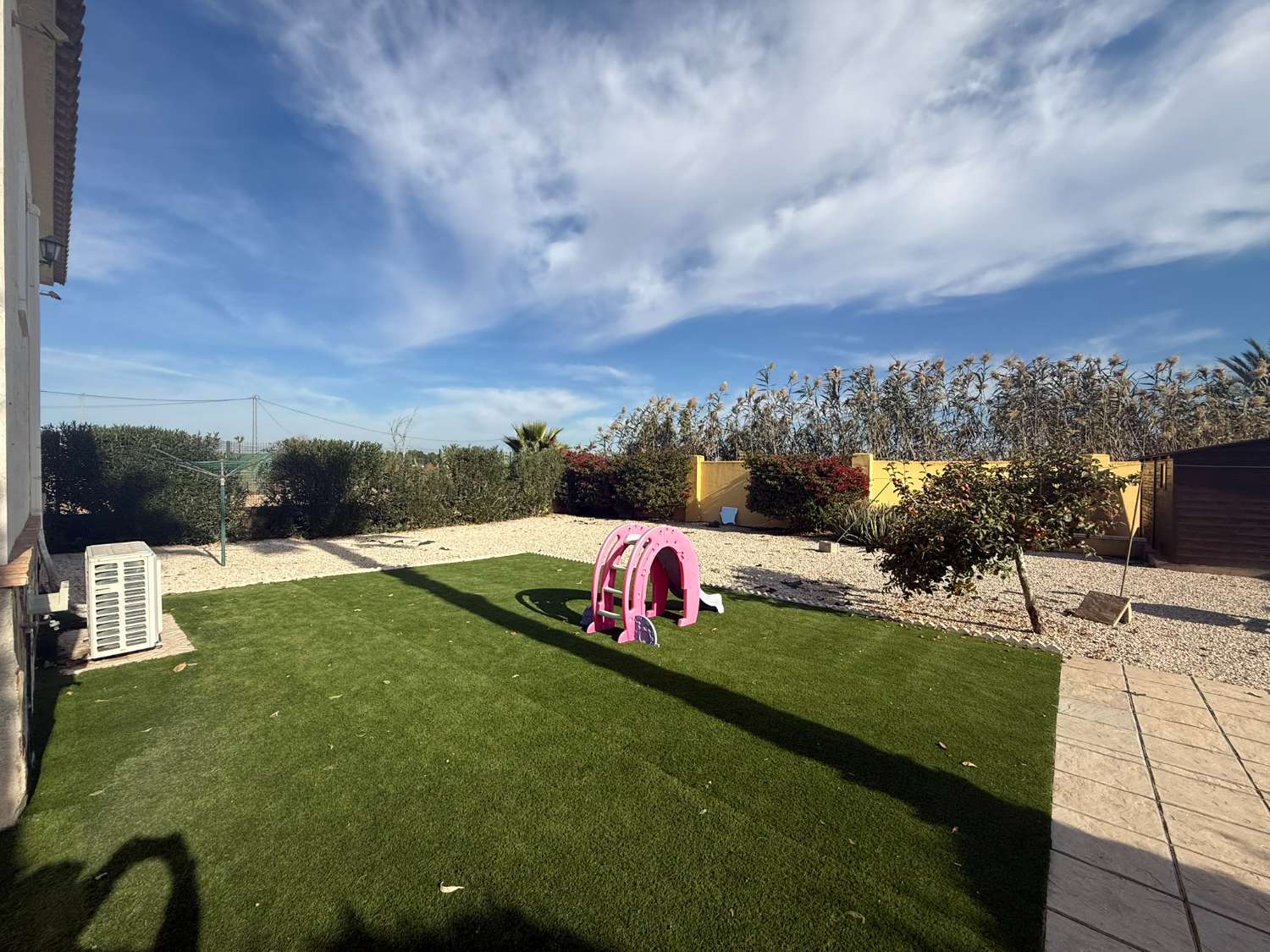 Beautiful 4 Bedroom Country Villa with Pool, Outdoor Kitchen and Open Views