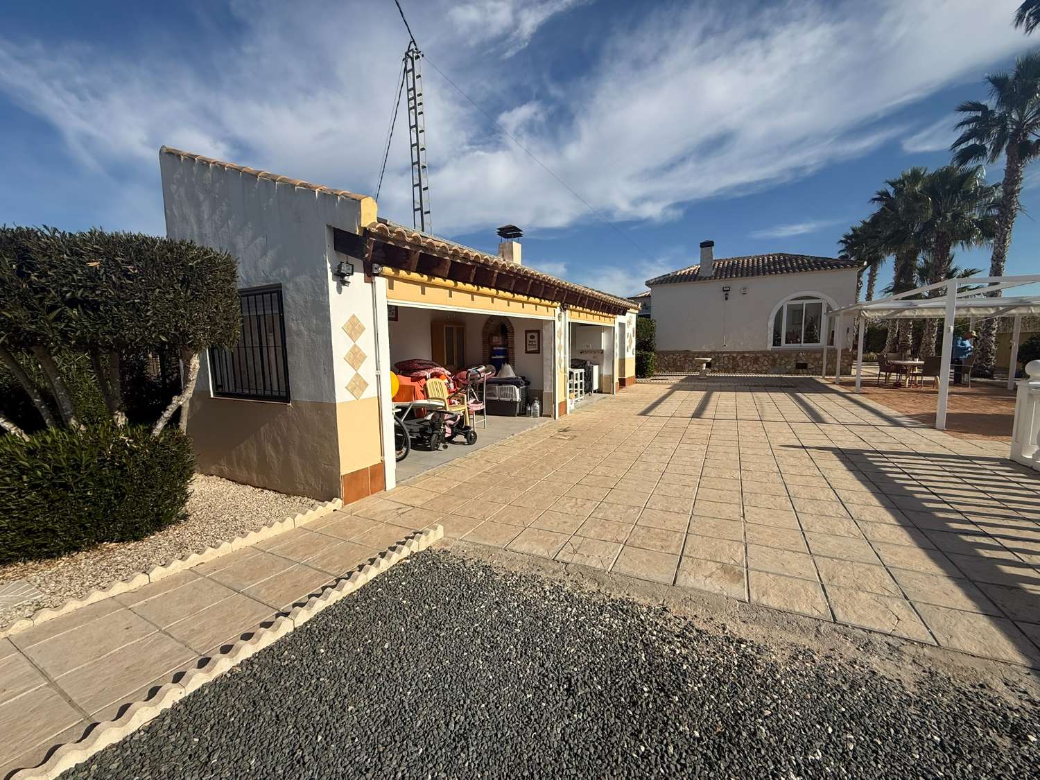 Beautiful 4 Bedroom Country Villa with Pool, Outdoor Kitchen and Open Views